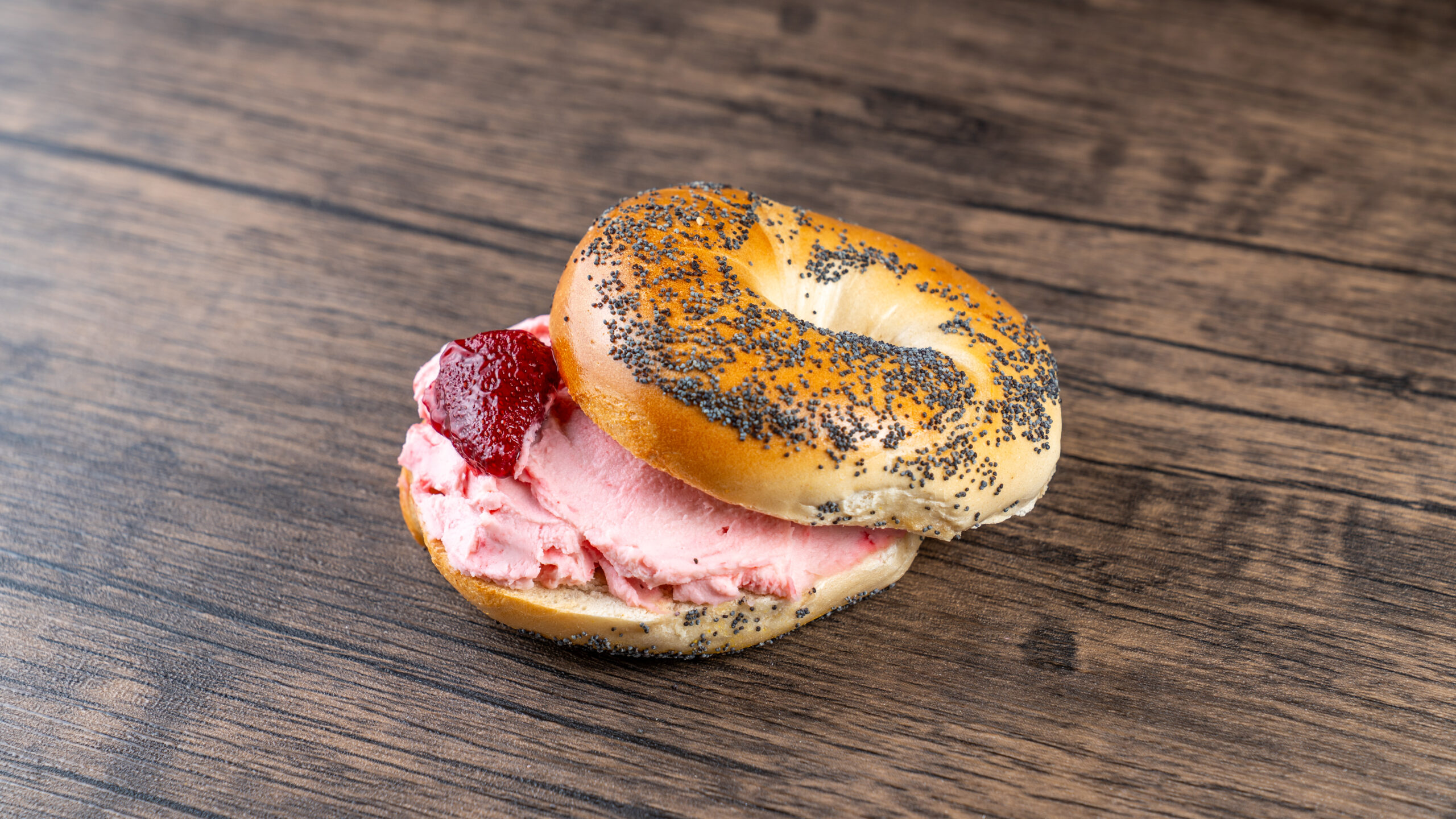 Bagel w/Flavored Cream Cheese